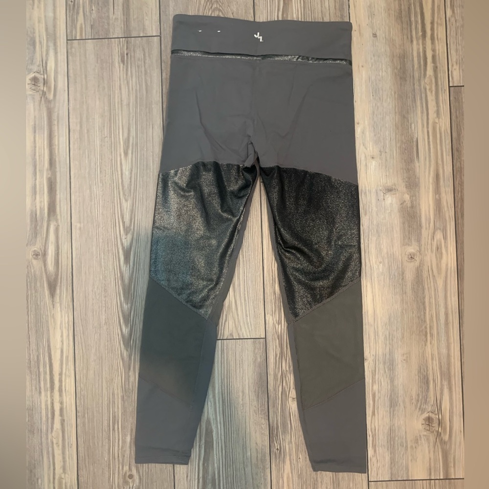 JoyLab gray mid-waist leggings - Picture 3 of 3